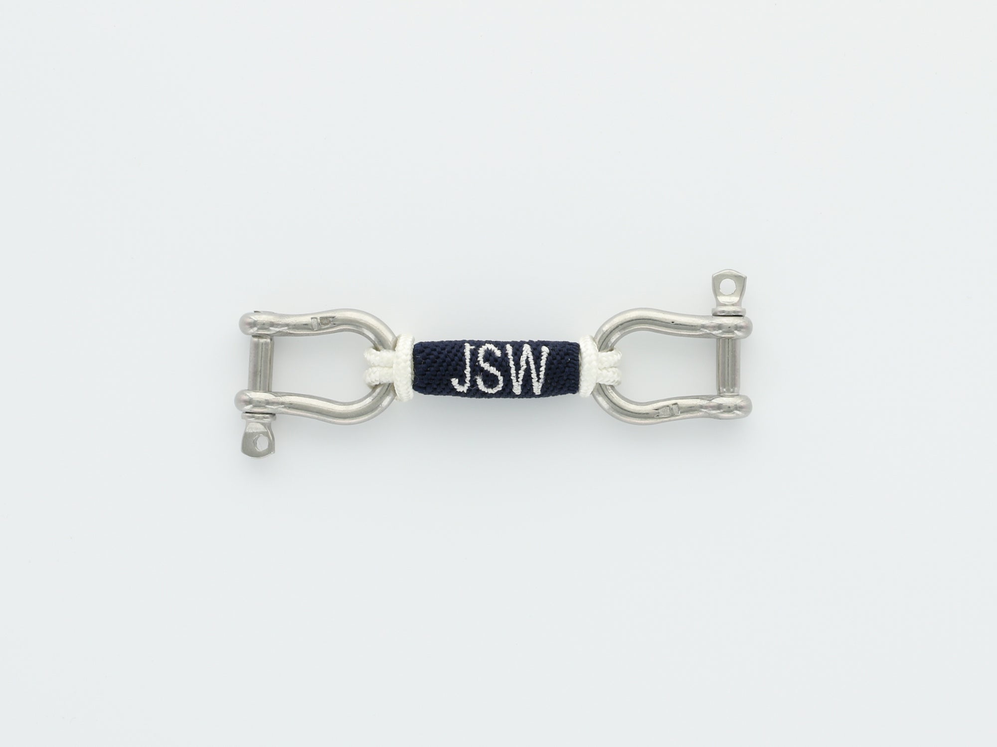 Riomar_Shoes_Monogram_WhiteonNavy_Bearing